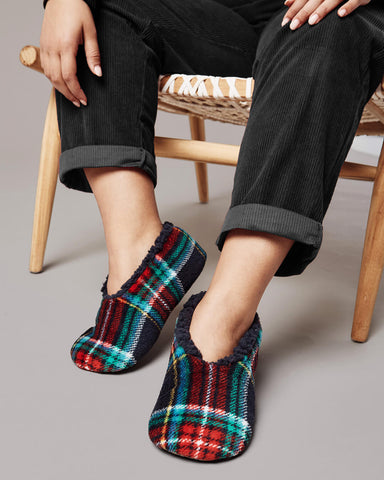 Slippers & Slipper Socks